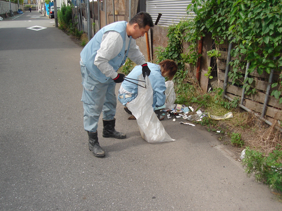 地域の道路清掃