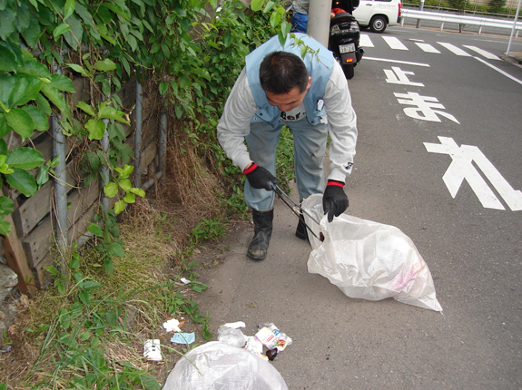 地域の道路清掃
